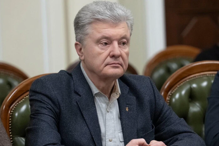 П'ять місяців тиші: хто і чому зволікає з ліквідацією банку Порошенка