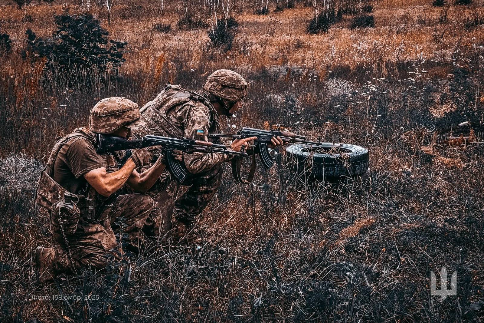 На фронті зафіксовано 200 бойових зіткнень за добу: в Генштабі повідомили, де ситуація найгарячіша