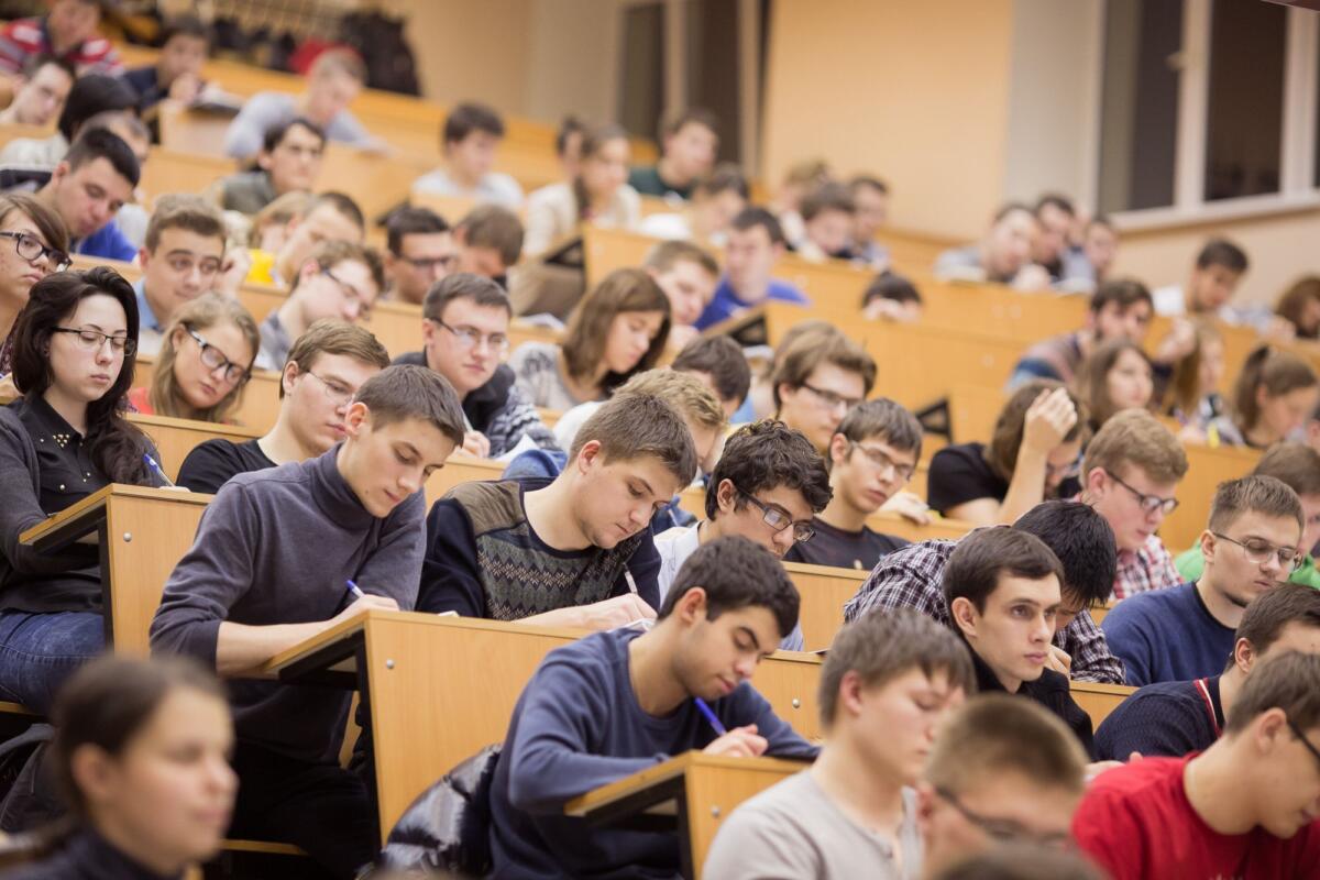 У Міносвіти назвали найпопулярніші професії серед зарахованих на бюджет аспірантів