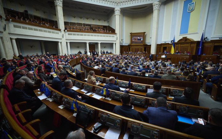 В Україні знову продовжать дію воєнного стану та мобілізації: коли за це проголосують депутати