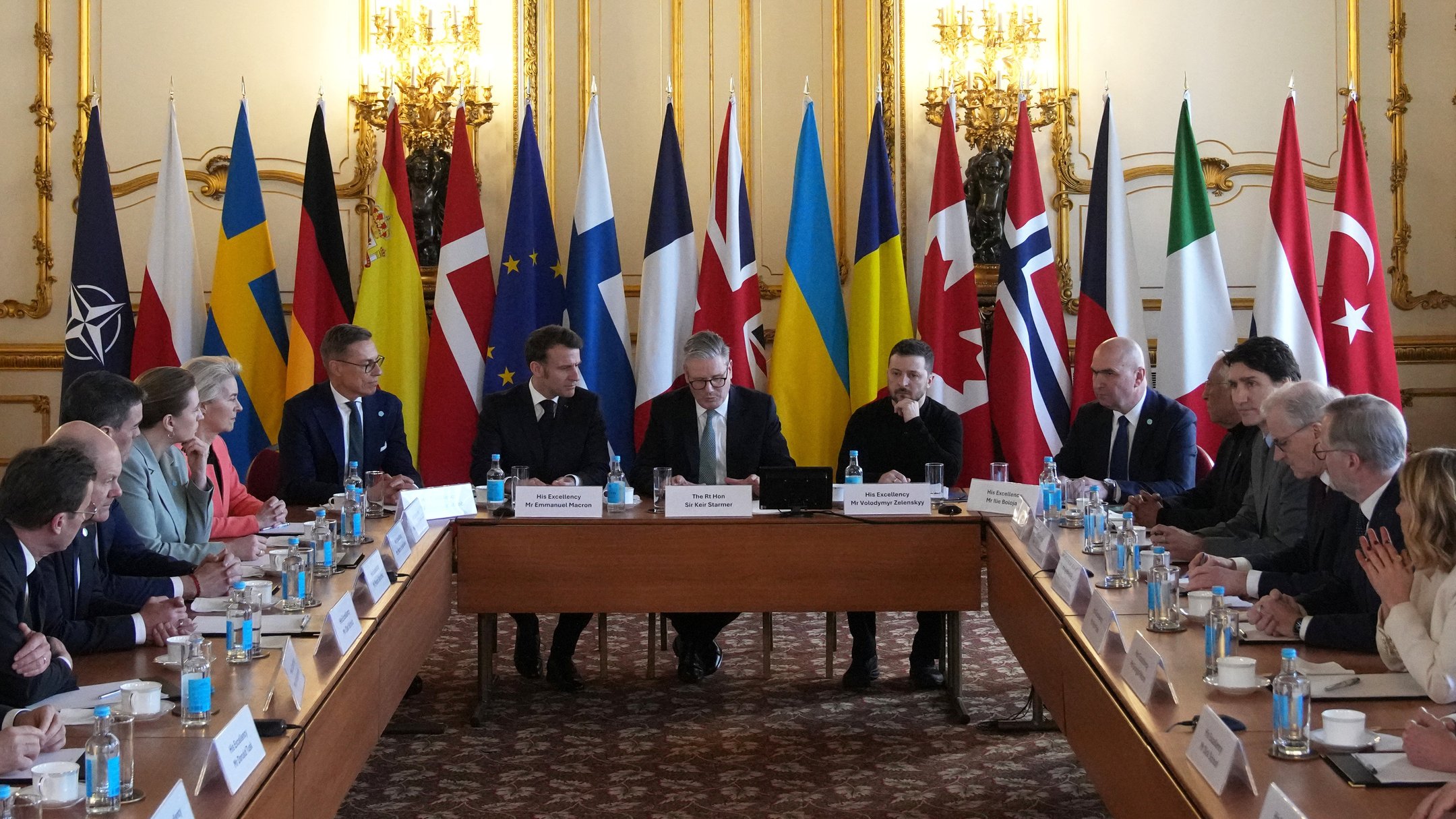 Союзники України визначили відправну точку для перемовин із Росією: заява Зеленського та європейських лідерів