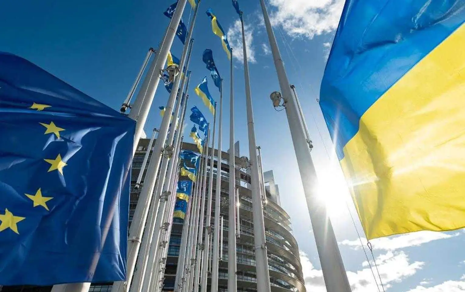 Євросоюз може збільшити суму активів РФ для України: Politico назвав цифри