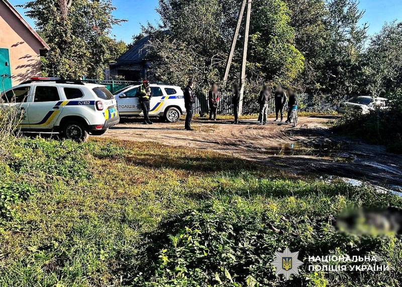 Думала, що хоче її обікрасти: на Житомирщині жінку підозрюють у вбивстві односельчанки 