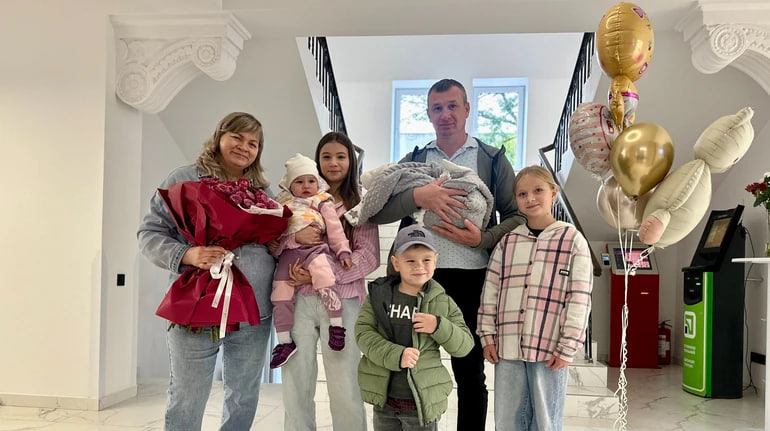 Диво материнства: львів’янка з діагнозом безпліддя народила сьому дитину