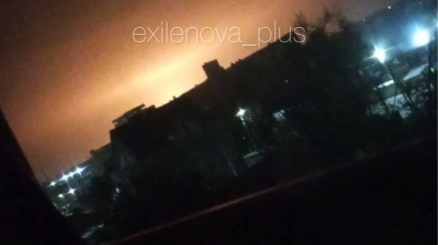 Уночі дрони атакували одне з провідних нафтохімічних підприємств Росії (відео)