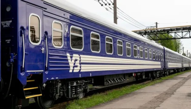 Як зловити квиток на потяг “Укрзалізниці”, коли їх немає у продажу: дієві поради