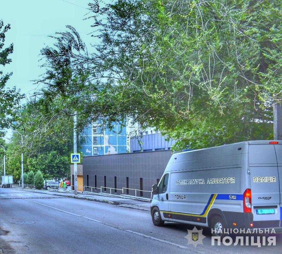 У Дніпрі чоловік викинув жінку з балкона 11 поверху