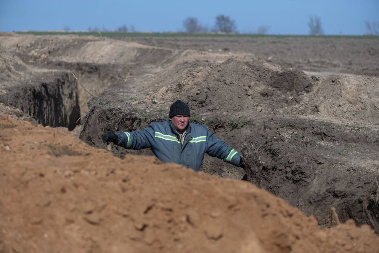 будівництво ліній оборони