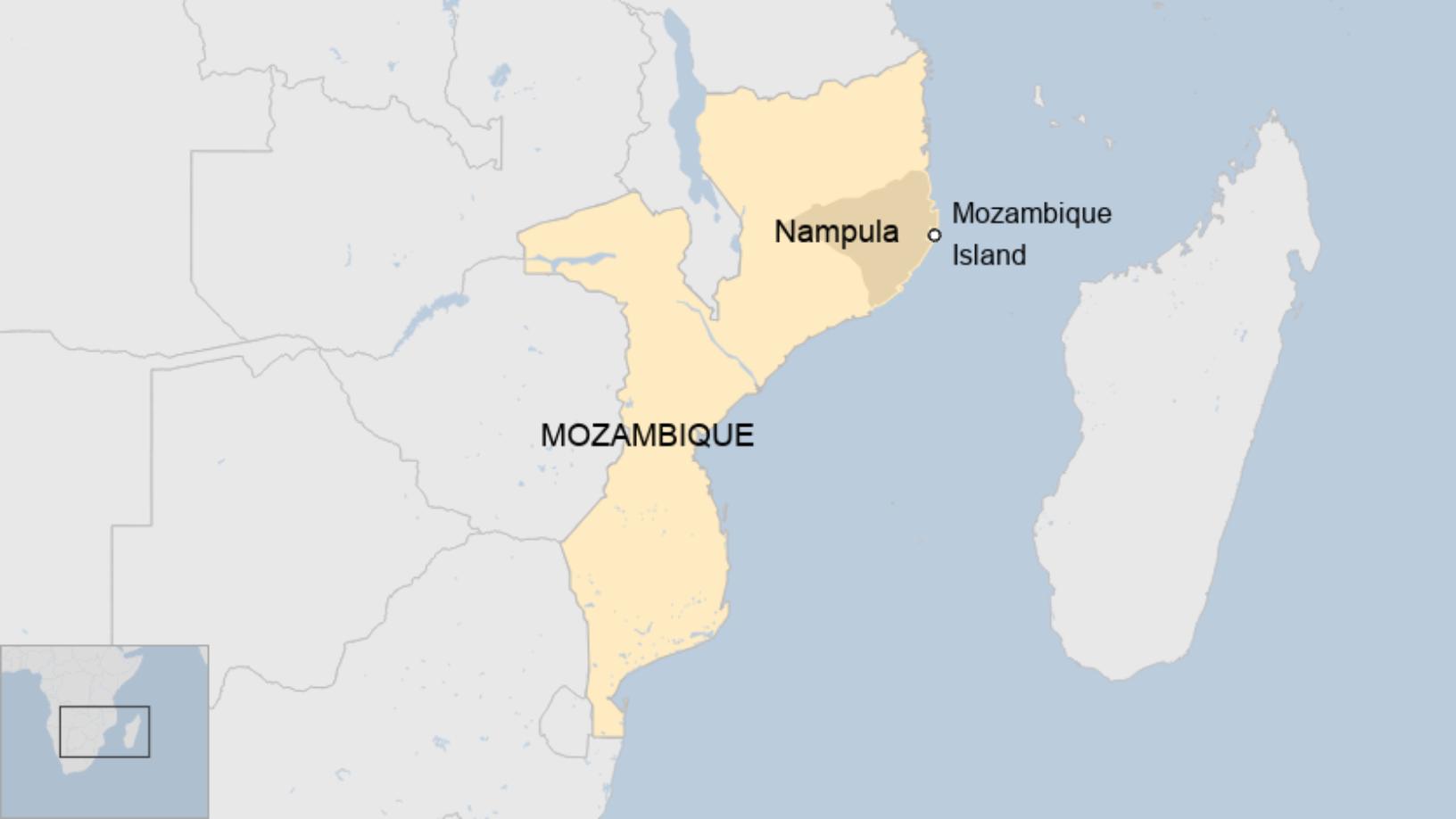 Біля узбережжя Мозамбіку затонув пором та загинули люди