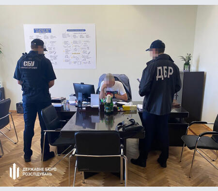 ДБР викрило керівництво Держпродспоживслужби на мільйонних розтратах державних коштів