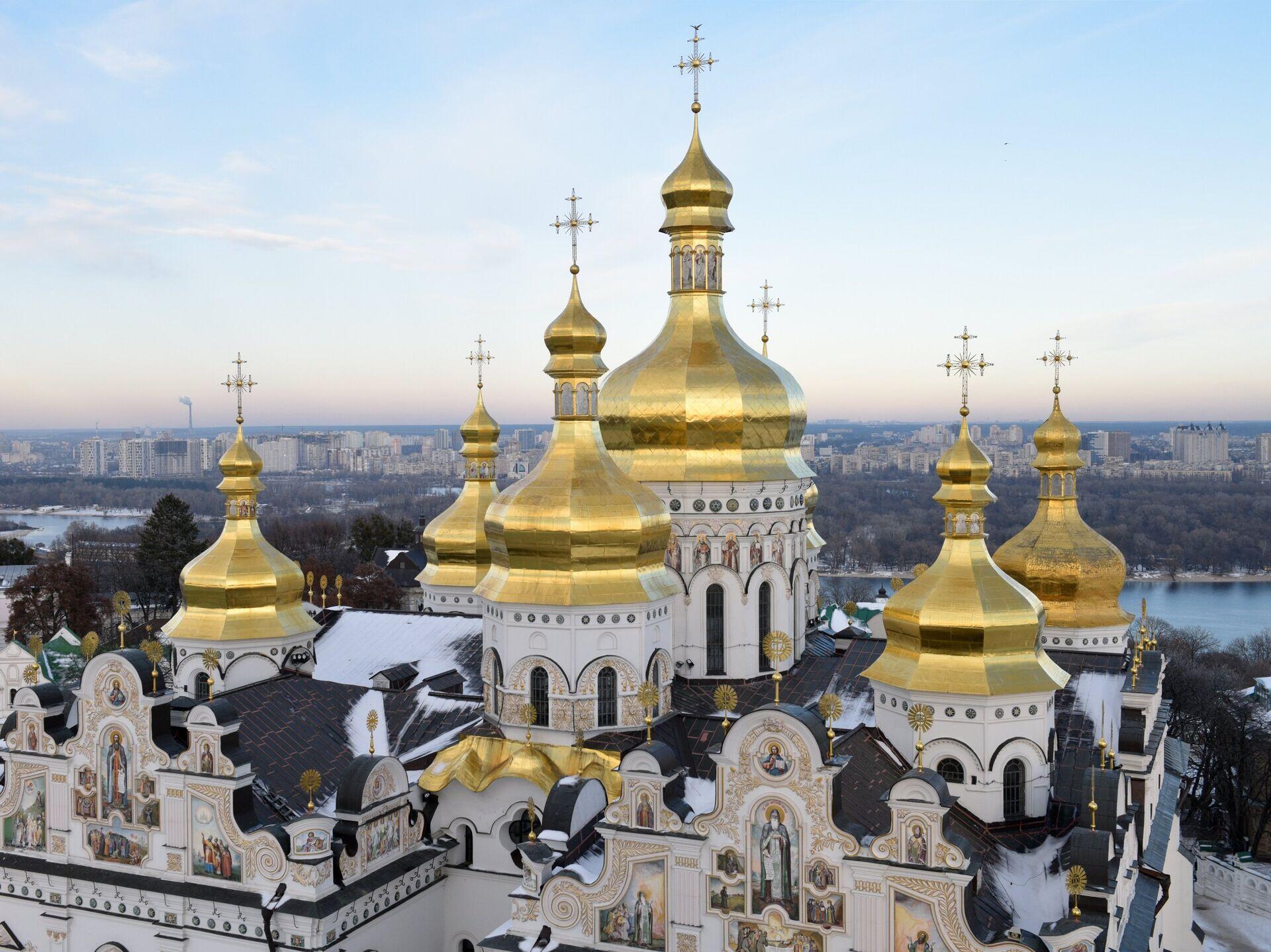 Успенський собор та Трапезну церкву Києво-Печерської лаври повернули державі