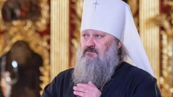 Три таємні поверхи, сауна і винний погріб: який вигляд мають секретні апартаменти Паші Мерседеса на території Лаври