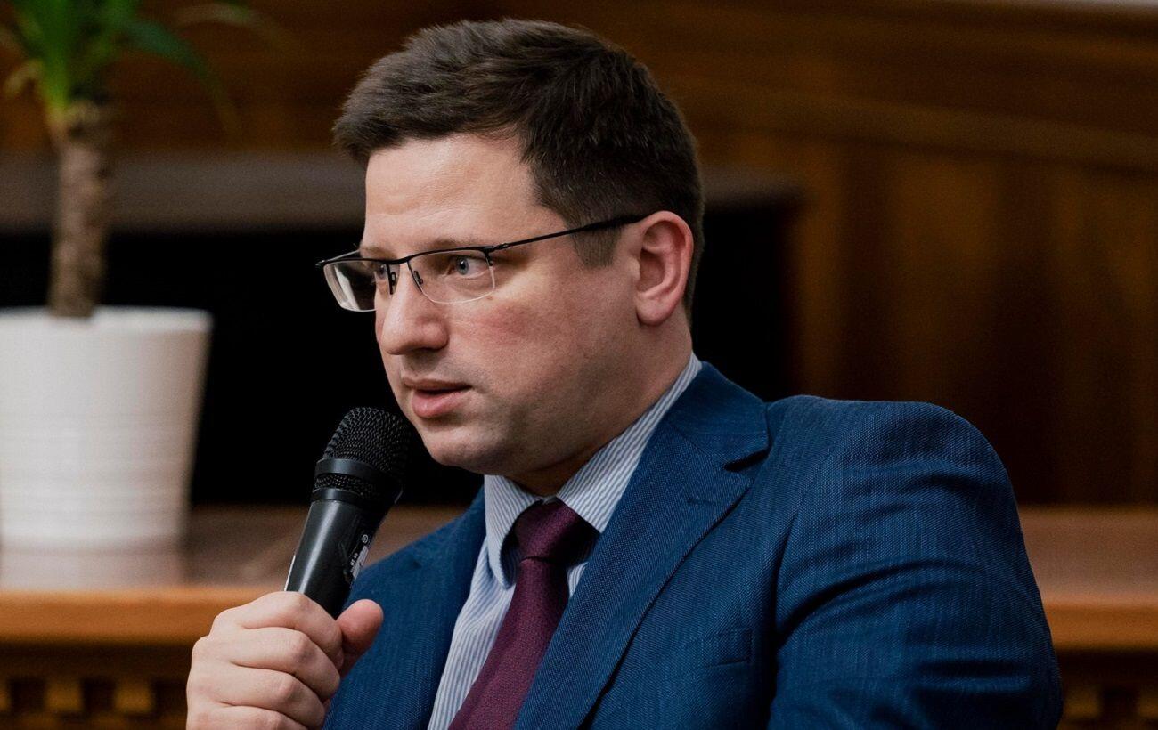 Не брати Україну в НАТО і дати гарантії безпеки Росії: в Угорщині оскандалились черговою заявою