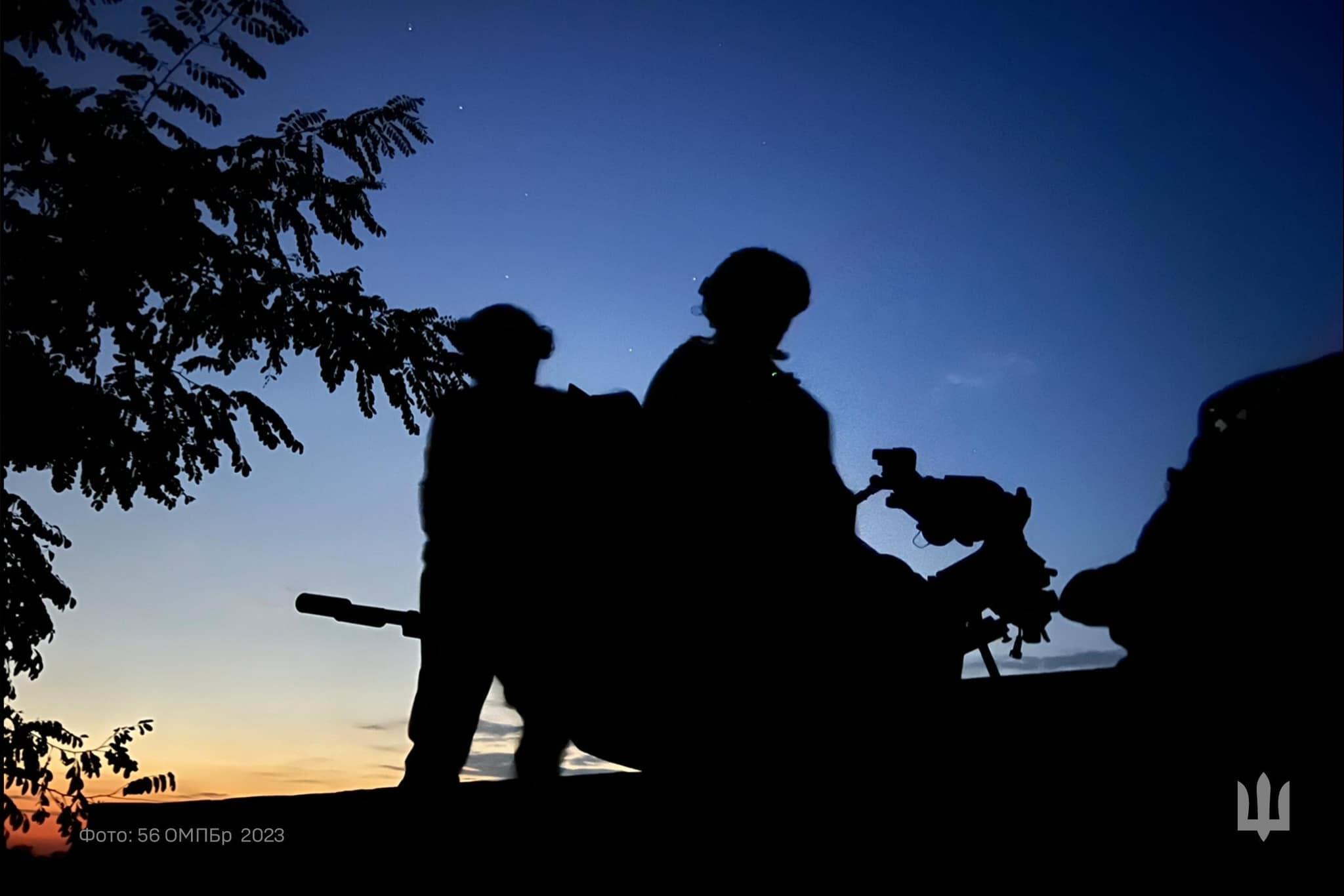 Окупанти нарощують щільність мінно-вибухових загороджень вздовж державного кордону України, — Генштаб