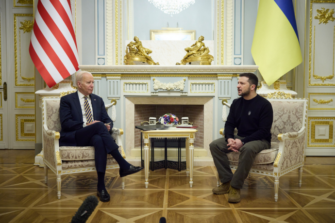 "План Байдена": на що США насправді натякнули Україні "переліком пріоритетних реформ"