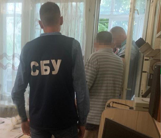У Хмельницькому затримали чоловіка, який називав українців "укрофашистами"