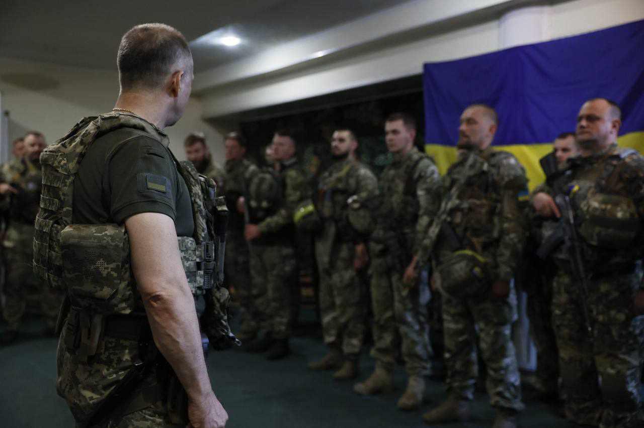 ЗСУ розбили окупантів на одному з напрямків: Сирський розповів деталі