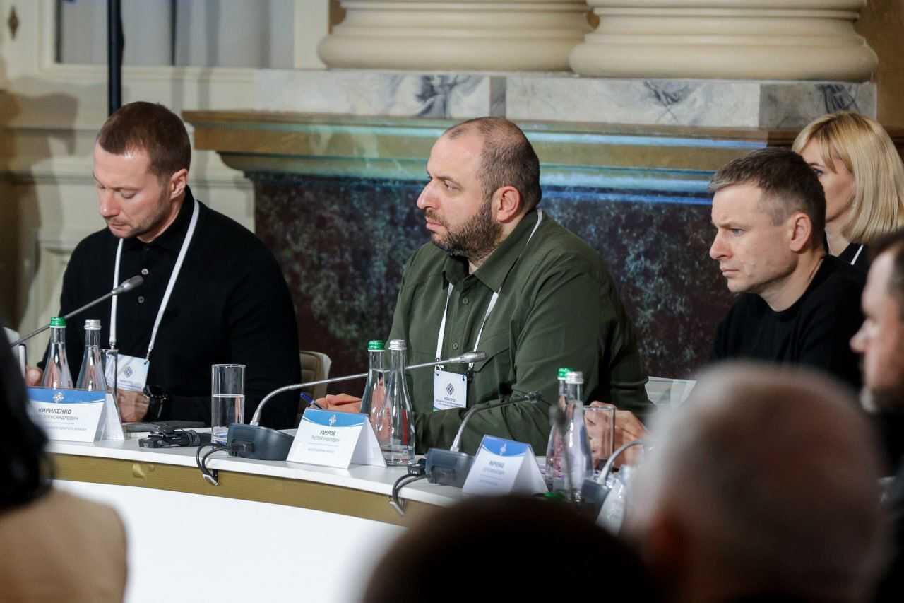 Умєров обговорив з міністром оборони Португалії підготовку українського технічного персоналу для F-16